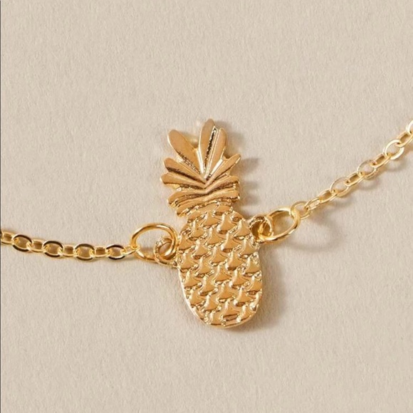 3/$30 Pineapple Charm Anklet - Picture 4 of 5